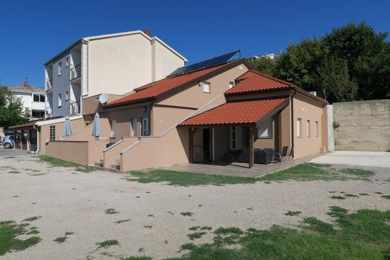 באסקה Family Apartment מראה חיצוני תמונה